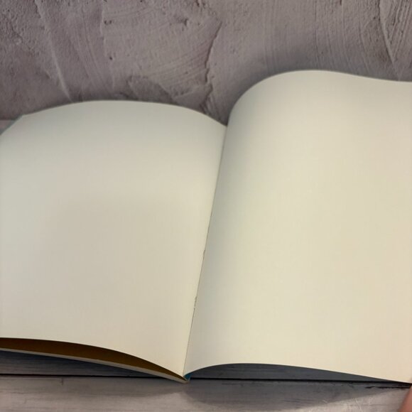 5 for $15📕Frog and the Stranger, Max Velthuijs Kids Book (SKU: 316MI) - Picture 4 of 4